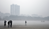 A Foggy Day In Kolkata - Kolkata Photo And Painting Collection